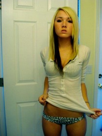 Young teen girls legs